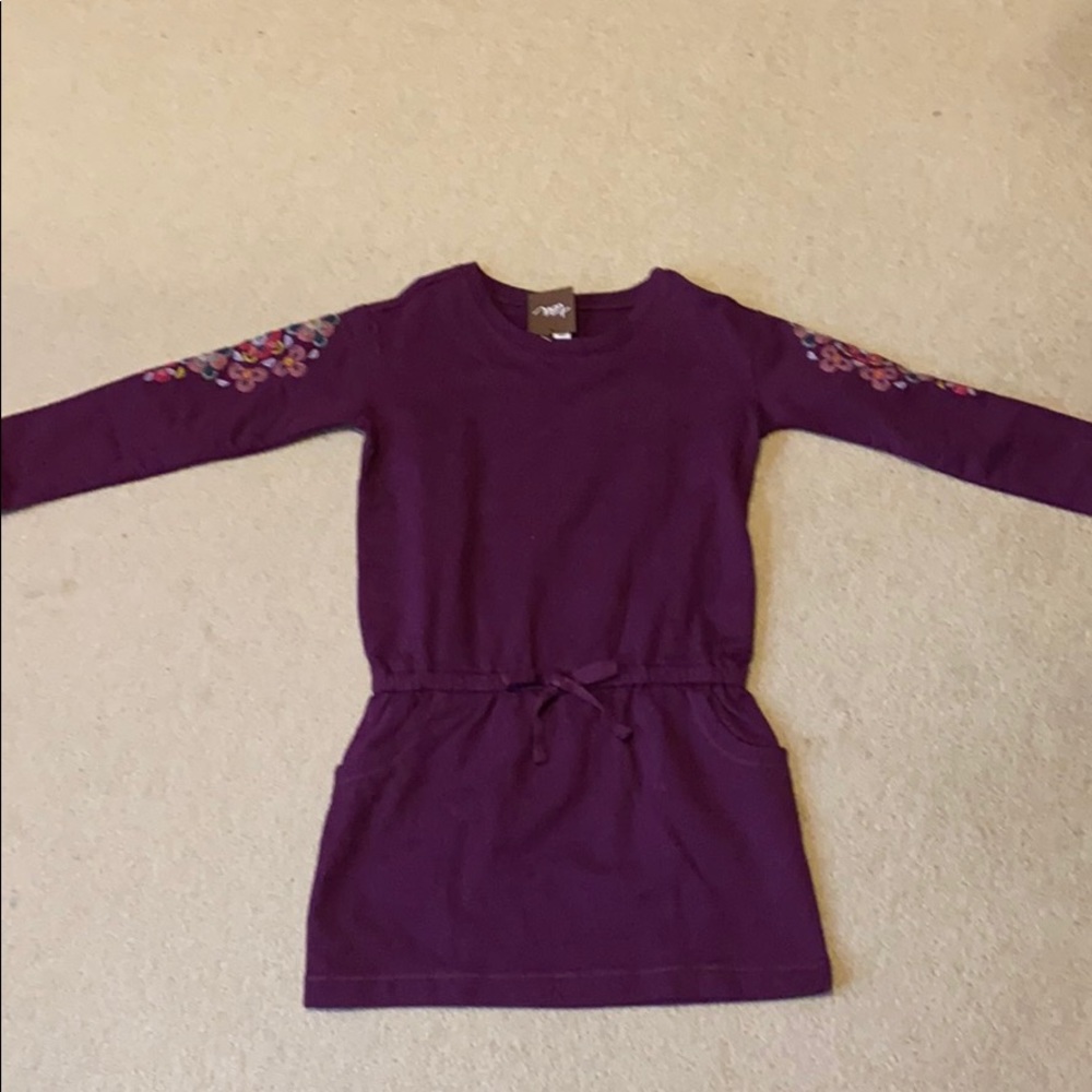 Girls dress